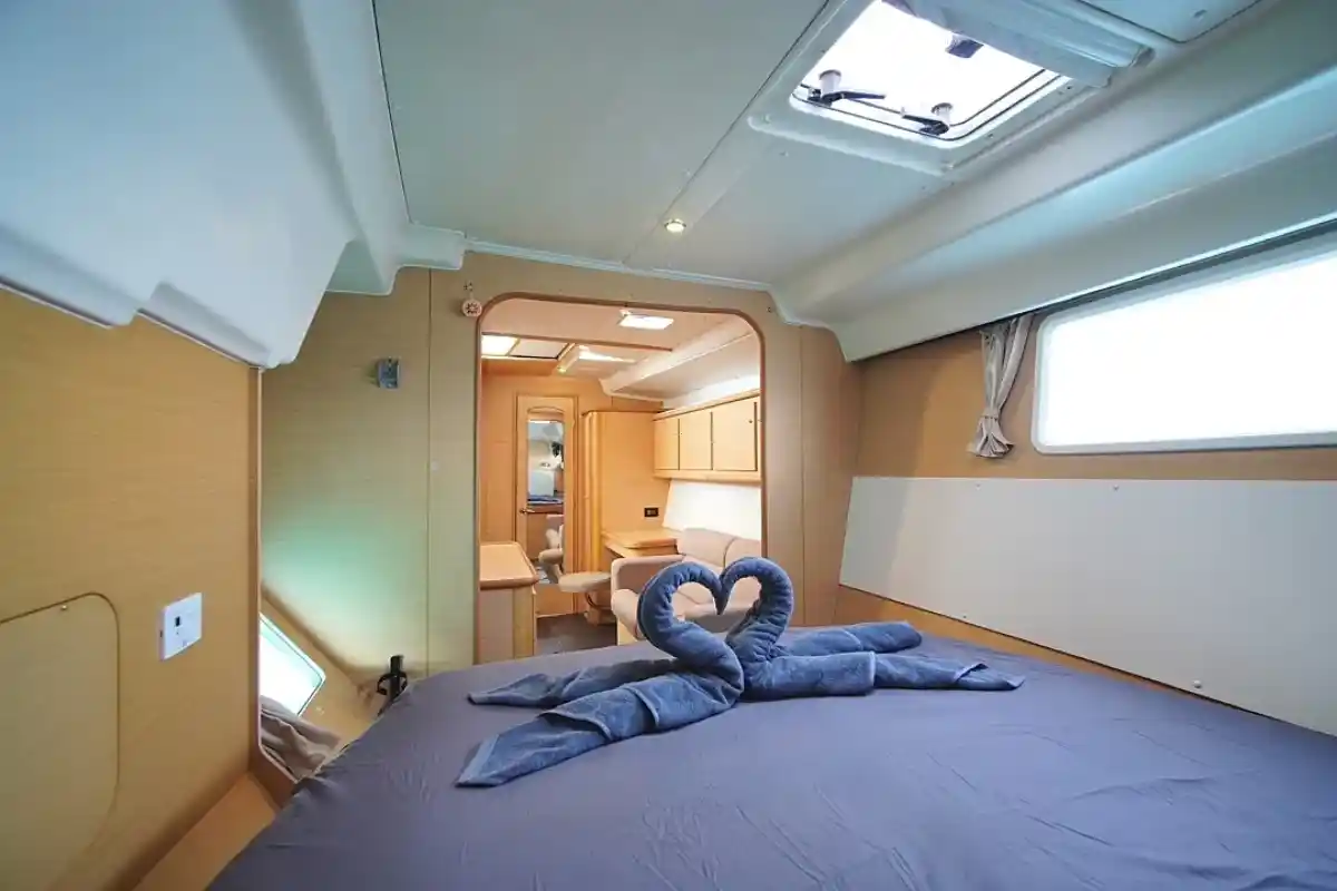 Limes charter yacht