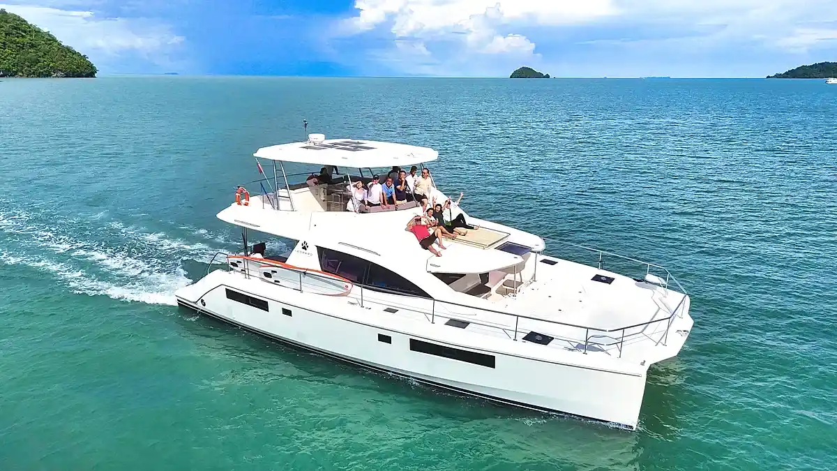 Fortuna charter yacht