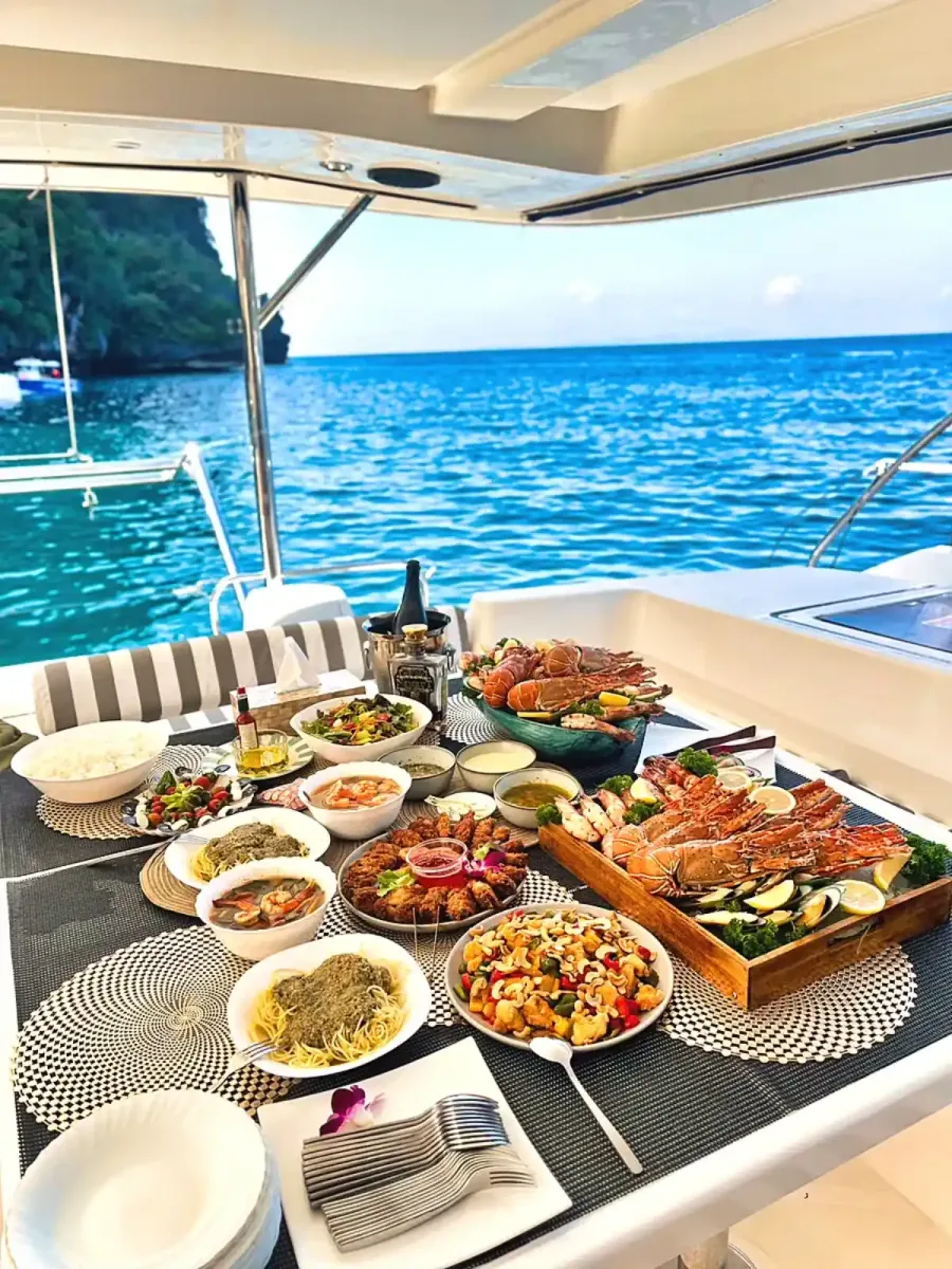 Fortuna charter yacht