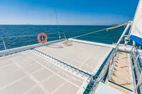  Floating Beach | 75ft Tahiti | Charter Yacht in Phuket