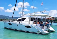 Sammy charter yacht