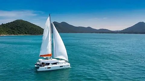 Monroe — 42ft Lagoon Charter Koh Samui